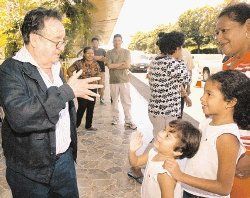 Chespirito fue el best-seller que le gan� a Dan Brown