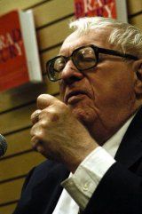 Bradbury en el cincuentenario de Minotauro