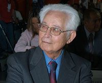 Al&iacute; Chumacero