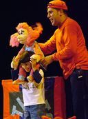 Taller de elaboraci&oacute;n de t&iacute;teres a cargo de Ram&oacute;n Brito