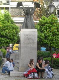 Estatua en homenaje a Jos&eacute; Antonio Primo de Rivera