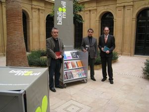 &ldquo;Carritos de lectura&rdquo; del programa bibliom&oacute;vil de Murcia