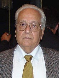 Jos&eacute; Le&oacute;n Tapia