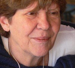 Victoria De Stefano
