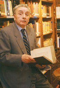 Valent&iacute;n Abecia