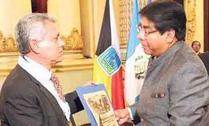 Enrique Noriega y Jer&oacute;nimo Lancerio