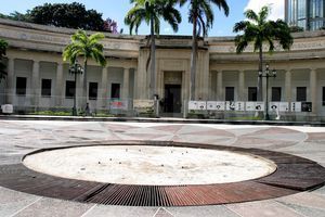 Plaza Los Museos (Caracas)