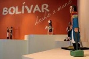 Bol&iacute;var hecho a mano