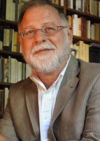 Alberto Manguel