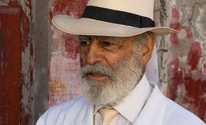 Emilio Echevarr&iacute;a