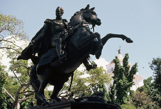 Plaza Bol&iacute;var de Caracas