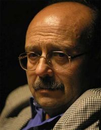 Manuel V&aacute;zquez Montalb&aacute;n