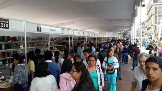 XIII Feria Internacional del Libro del Z&oacute;calo