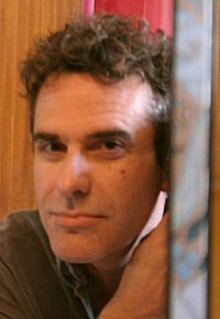 V&iacute;ctor Ma&ntilde;a