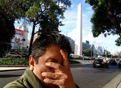 Triunfo con obelisco