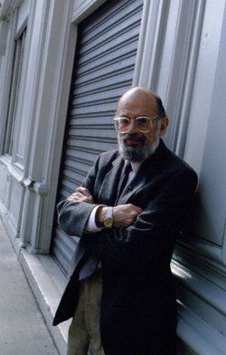 Allen Ginsberg. Fotograf&iacute;a: Sophie Bassouls