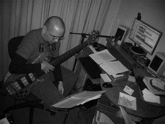 Jorge Ram&iacute;rez; ensayo