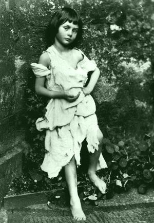 Alicia Liddell fotografiada por Lewis Carroll