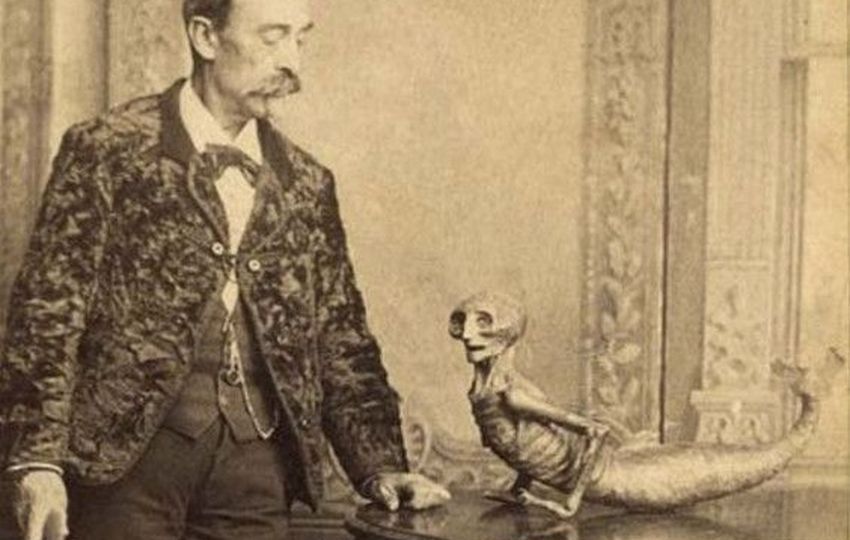 “Calabacines en el ático: Freak Show”, antología de microrrelatos de terror de la Editorial Saco de Huesos