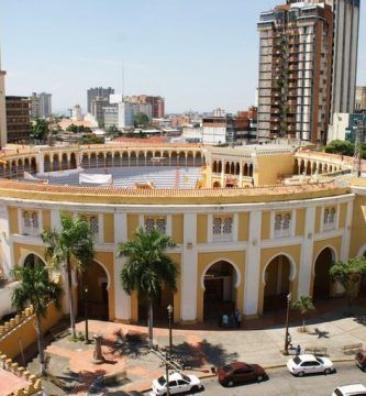 Maestranza César Girón