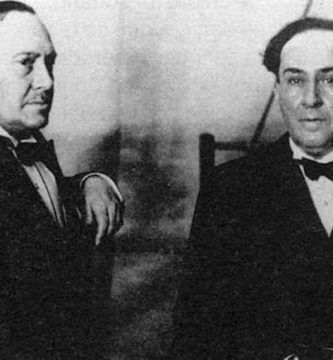 Antonio (derecha) y Manuel Machado