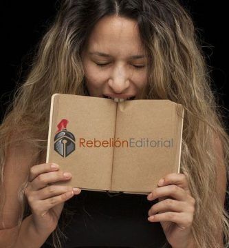 I Concurso Internacional de Poesía “Con voz de mujer”