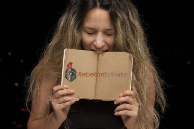 I Concurso Internacional de Poesía “Con voz de mujer”
