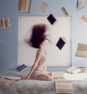 Libros en la casa de la perdición, por Carlos Yusti
