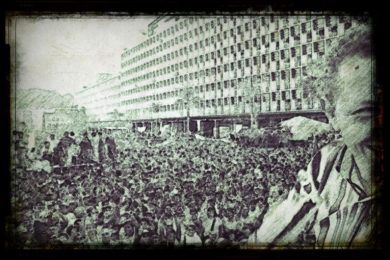 Ni tan pasado ni con dos pelucas, por Gianni Mastrangioli Salazar