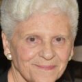 Yvette Schryer