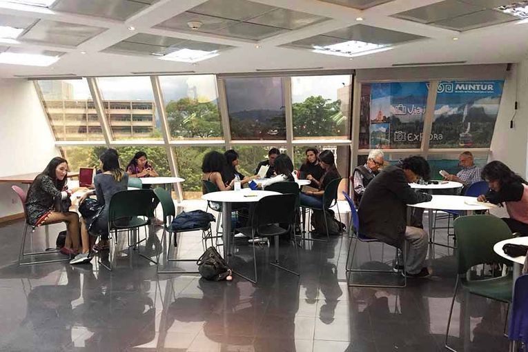 La Poeteca arriba a su segundo aniversario