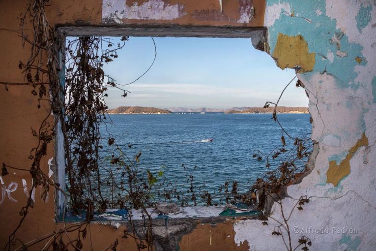 Una de sus ventanas hacia el mar