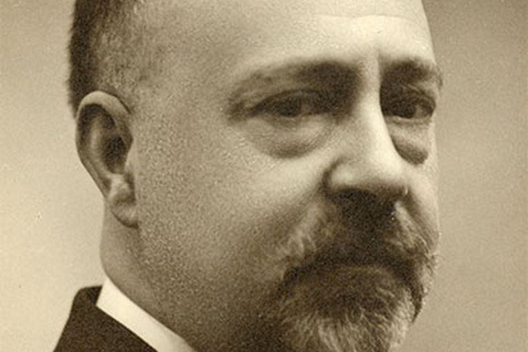 XVIII Premio Internacional de Historia del Carlismo Luis Hernando de Larramendi 2020-21
