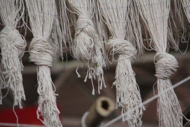 Y los hilos, por Wilfredo Carrizales