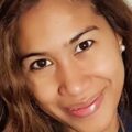 Laura Nieves