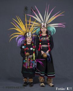 Aztecas, mayas y zapotecas, serie fotográfica de William Guaregua
