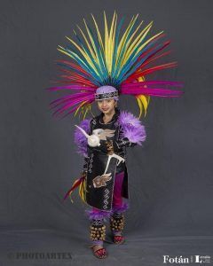 Aztecas, mayas y zapotecas, serie fotográfica de William Guaregua