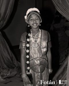 Indorretratos, por William Guaregua