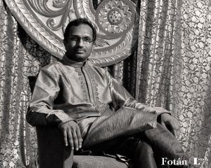 Indorretratos, por William Guaregua