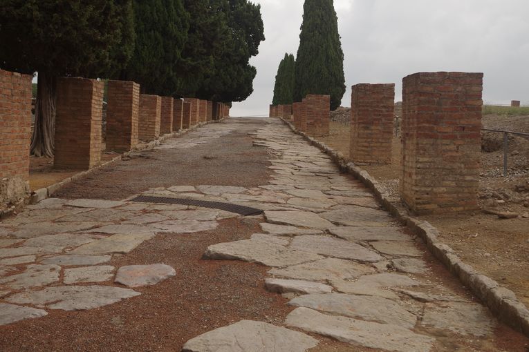 Itálica, por Vicente Adelantado Soriano