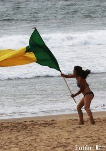 Muchacha, por Triunfo Arciniegas