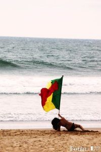 Muchacha, por Triunfo Arciniegas