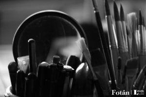 Pinceles y pinzados redondeles, por Wilfredo Carrizales