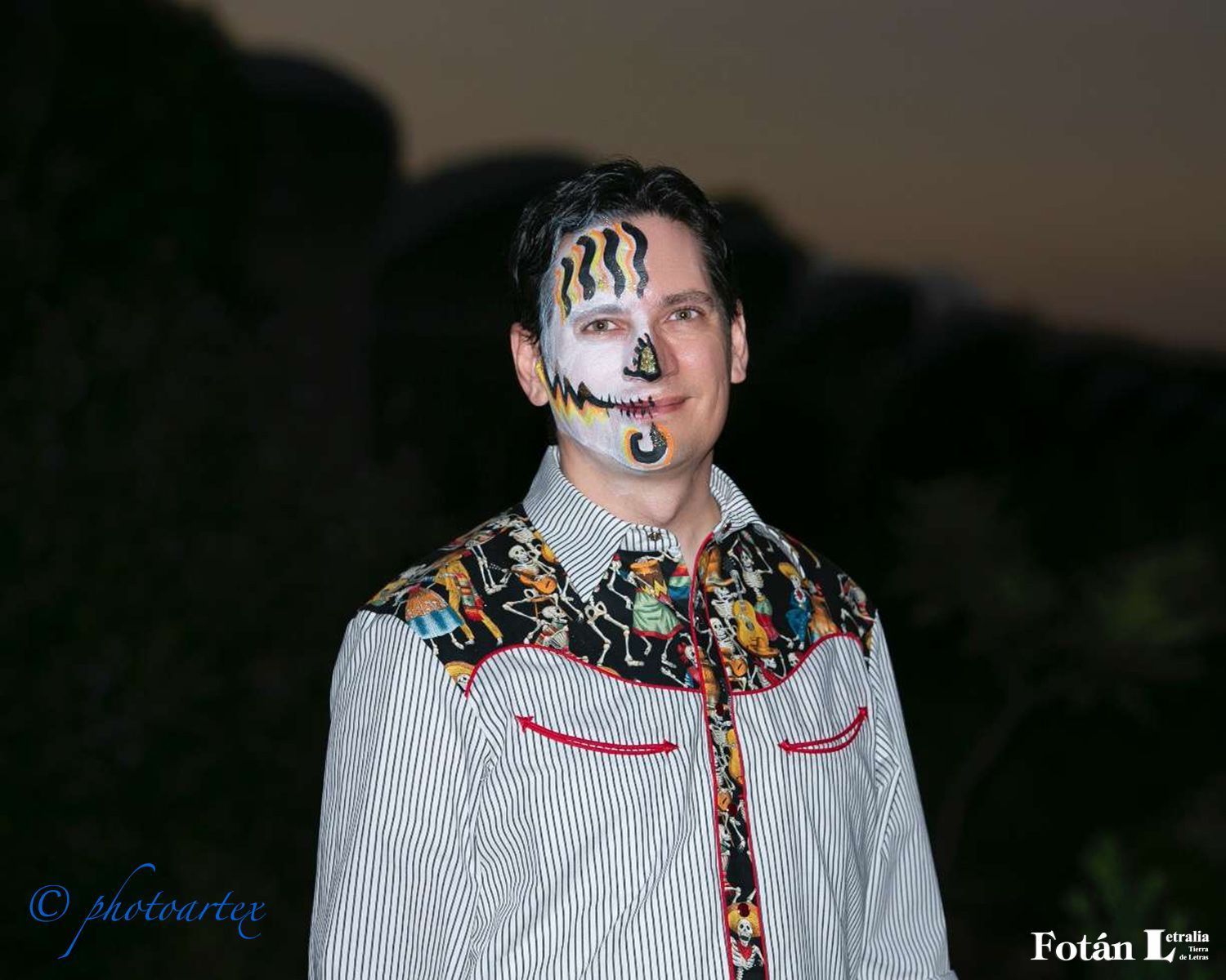 Catrinas y catrines en estampas y figurines, fotografías de William Guaregua