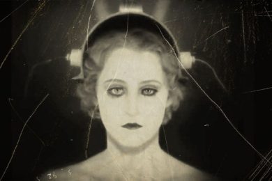 Por los alrededores del mañana, por Luis Amézaga