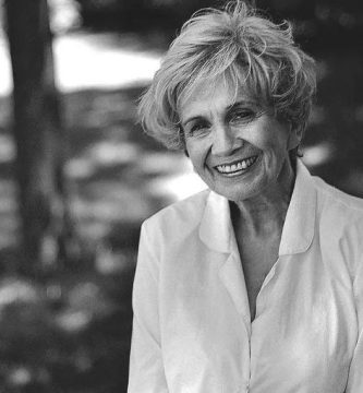Alice Munro