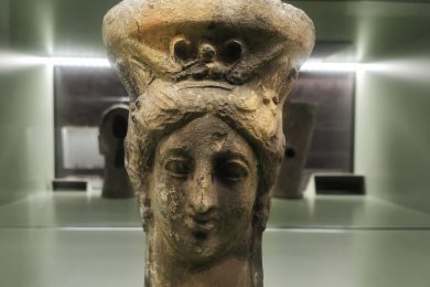 En el museo, por Vicente Adelantado Soriano