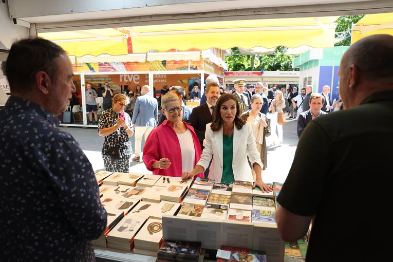 Reina Letizia y Eva Orúe