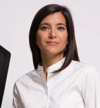 Sandra Ollo, directora de Acantilado
