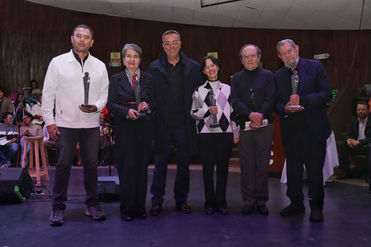 XVI Encuentro Internacional de Poesía en Paralelo Cero